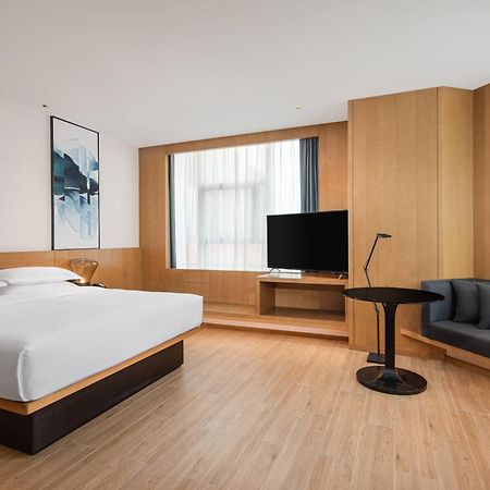 Отель Fairfield By Marriott Xining North Экстерьер фото